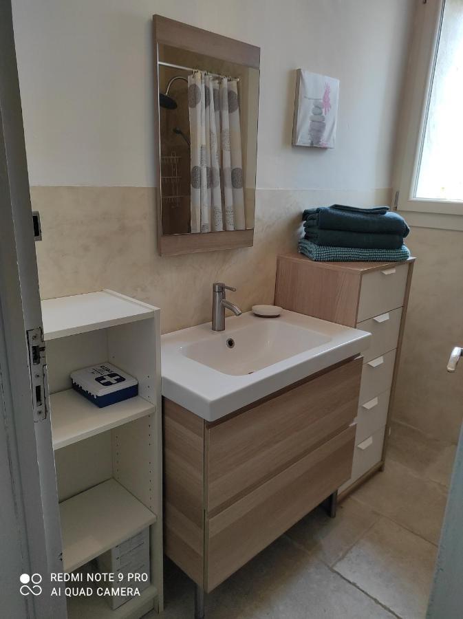 Entre Ble Et Lavande Apartamento Bonnieux Exterior foto