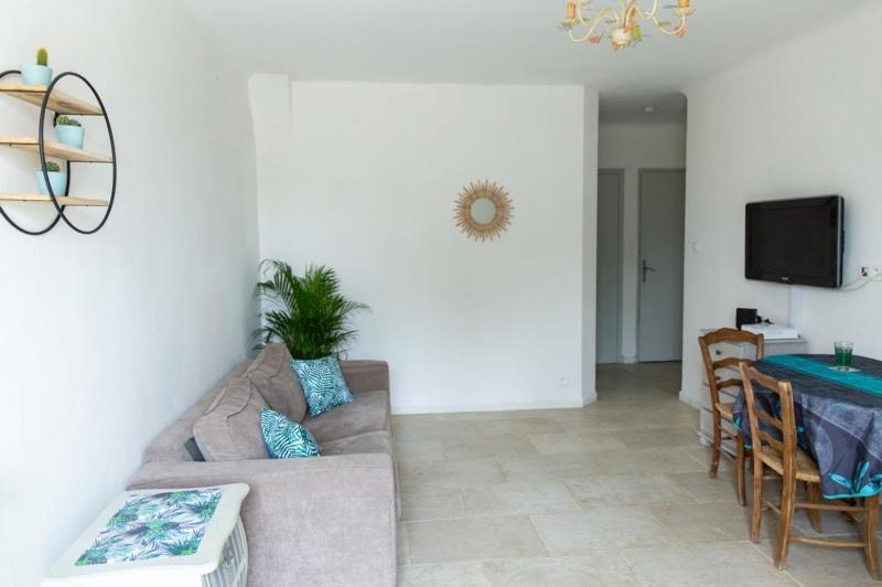 Entre Ble Et Lavande Apartamento Bonnieux Exterior foto