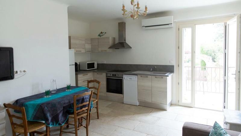 Entre Ble Et Lavande Apartamento Bonnieux Exterior foto